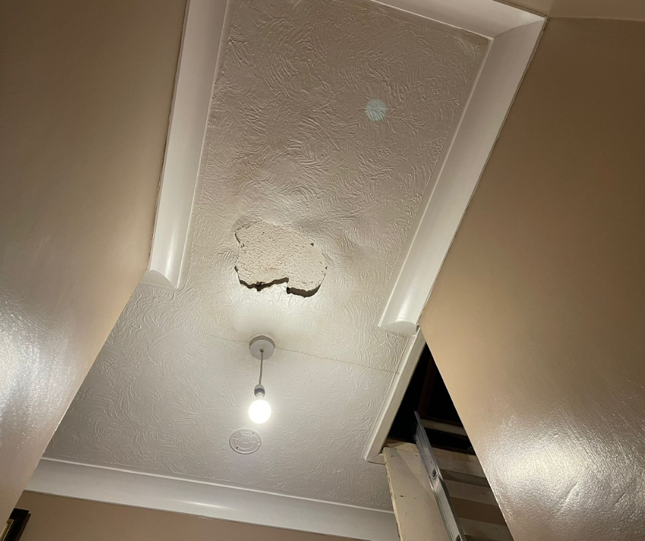 Damaged artex