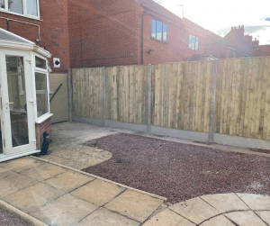 New fence installed on a domestic back garden 